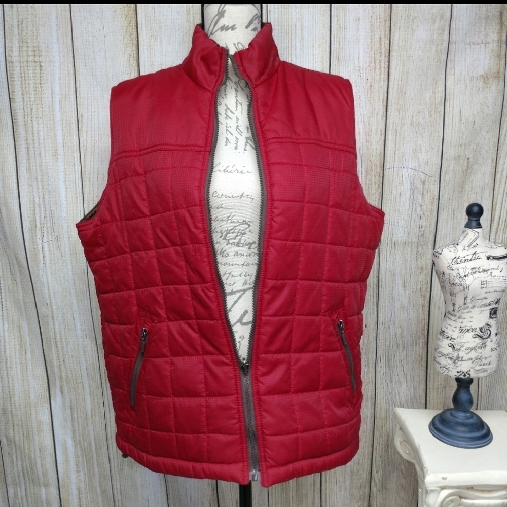 Red Puffer XL Vest w/ Brown Inside Lining!